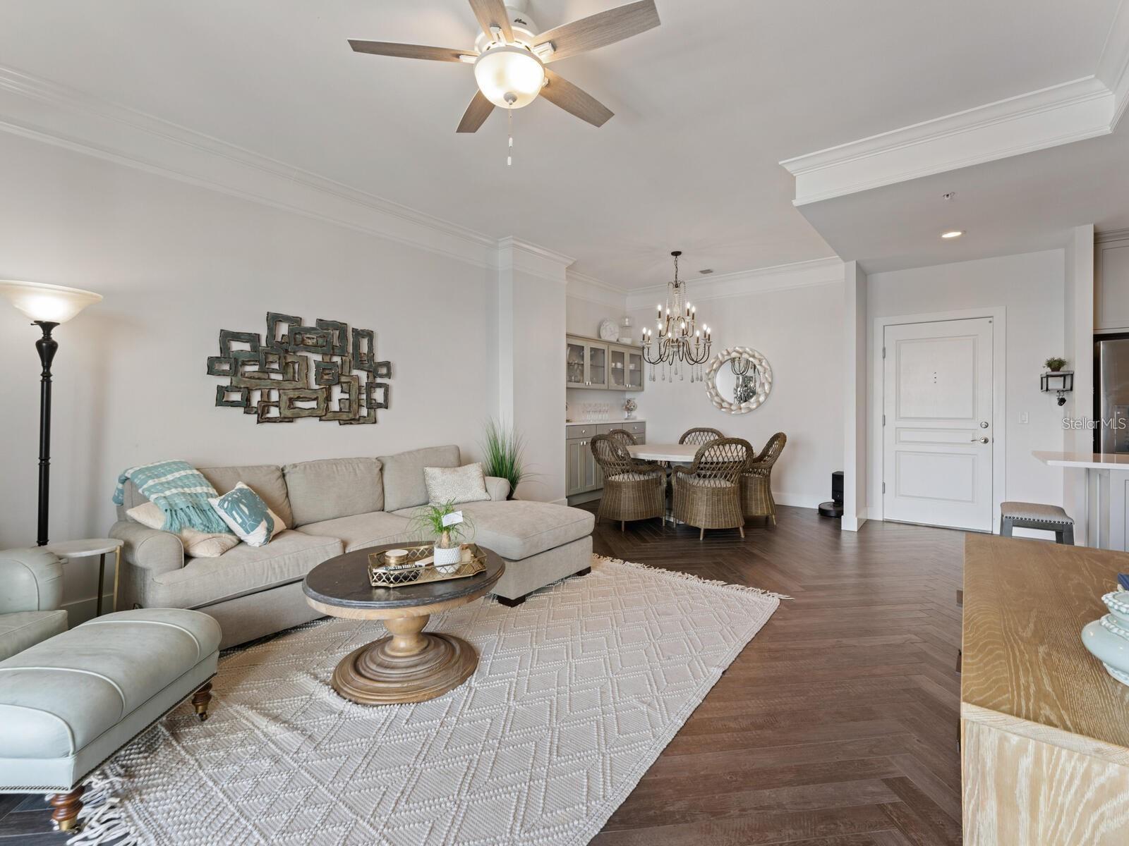 750 N TAMIAMI TRL #PH2, SARASOTA, FL, 34236