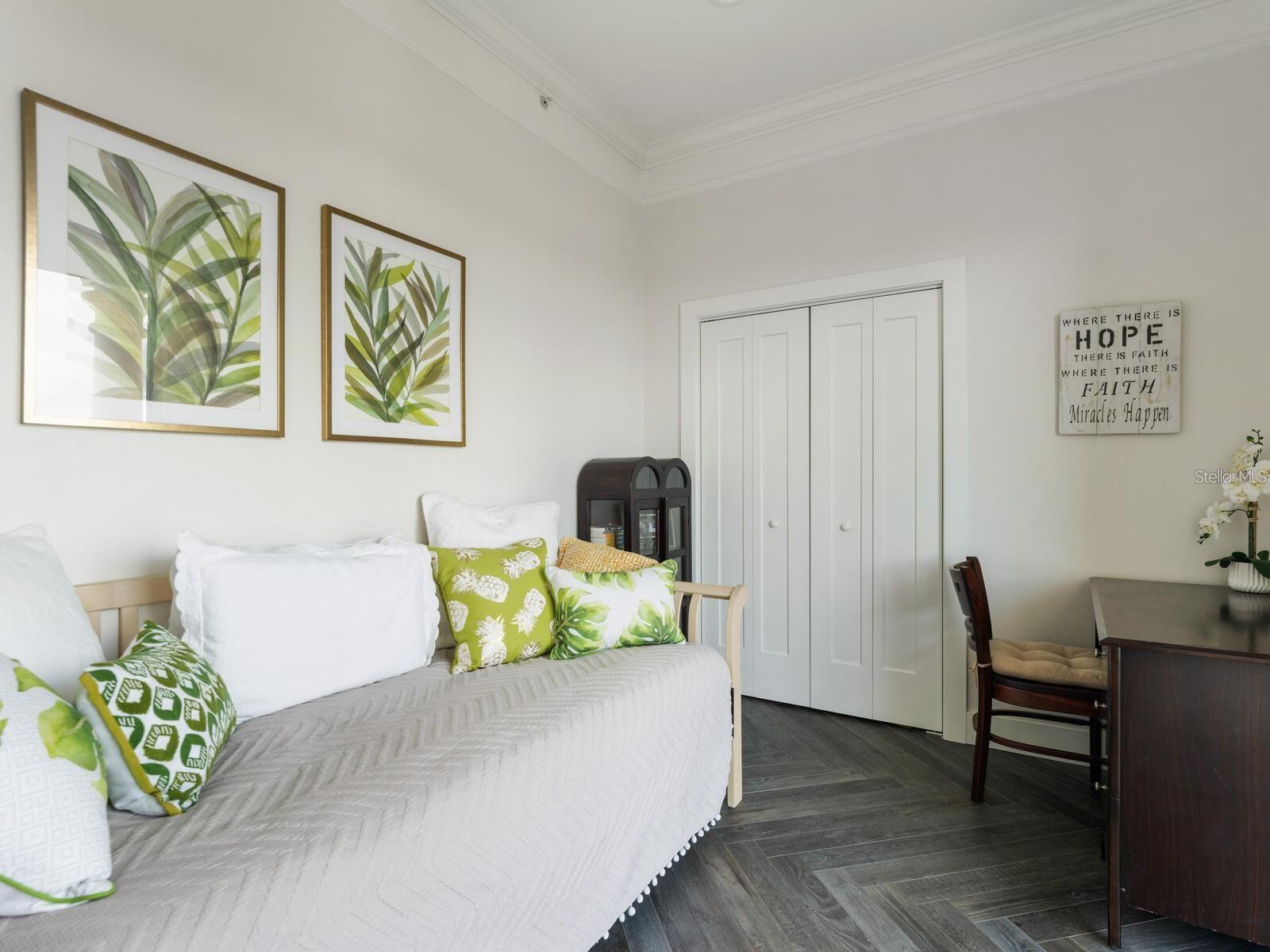 750 N TAMIAMI TRL #PH2, SARASOTA, FL, 34236