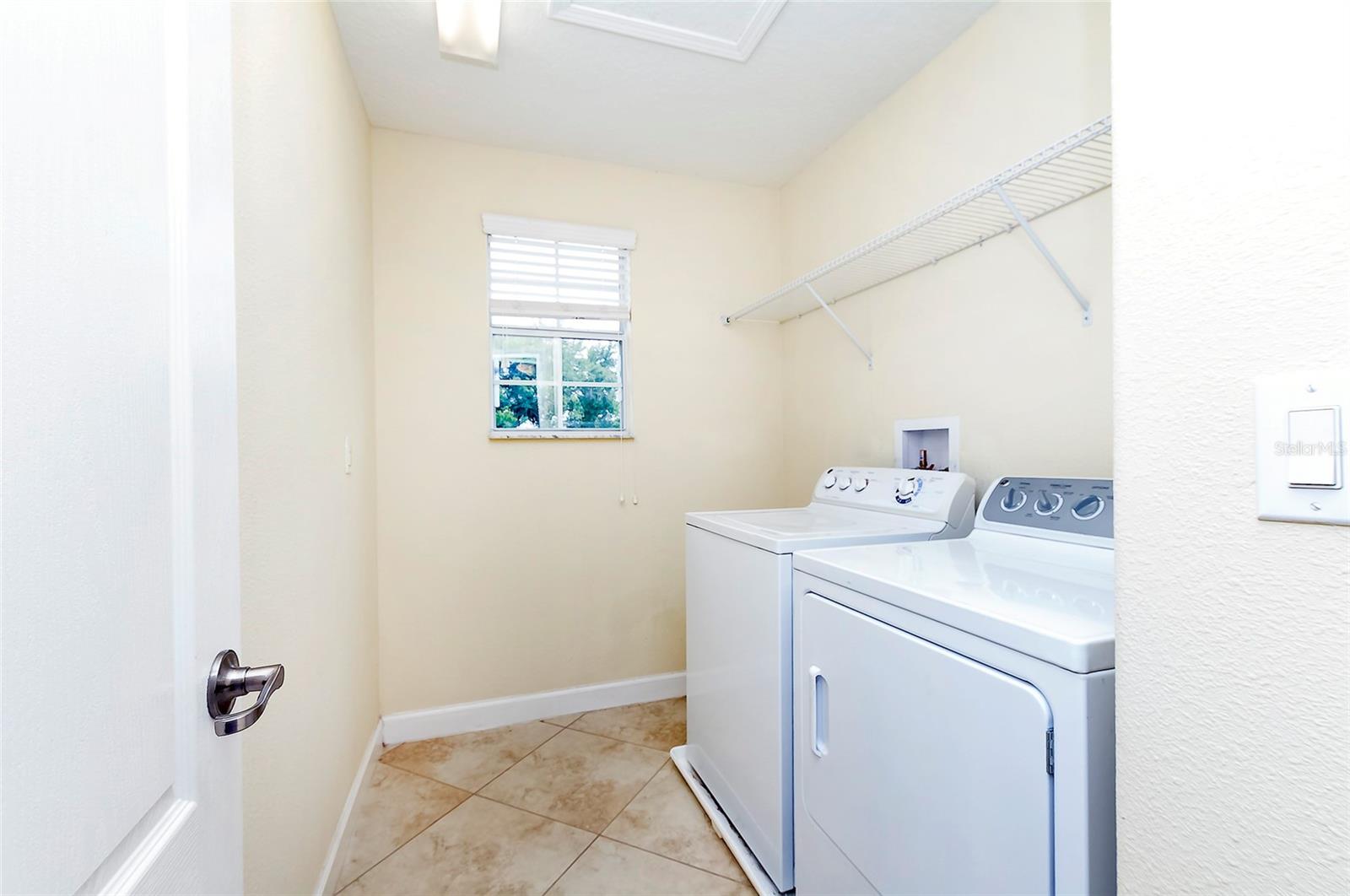 1748 THETFORD CIR, ORLANDO, FL, 32824