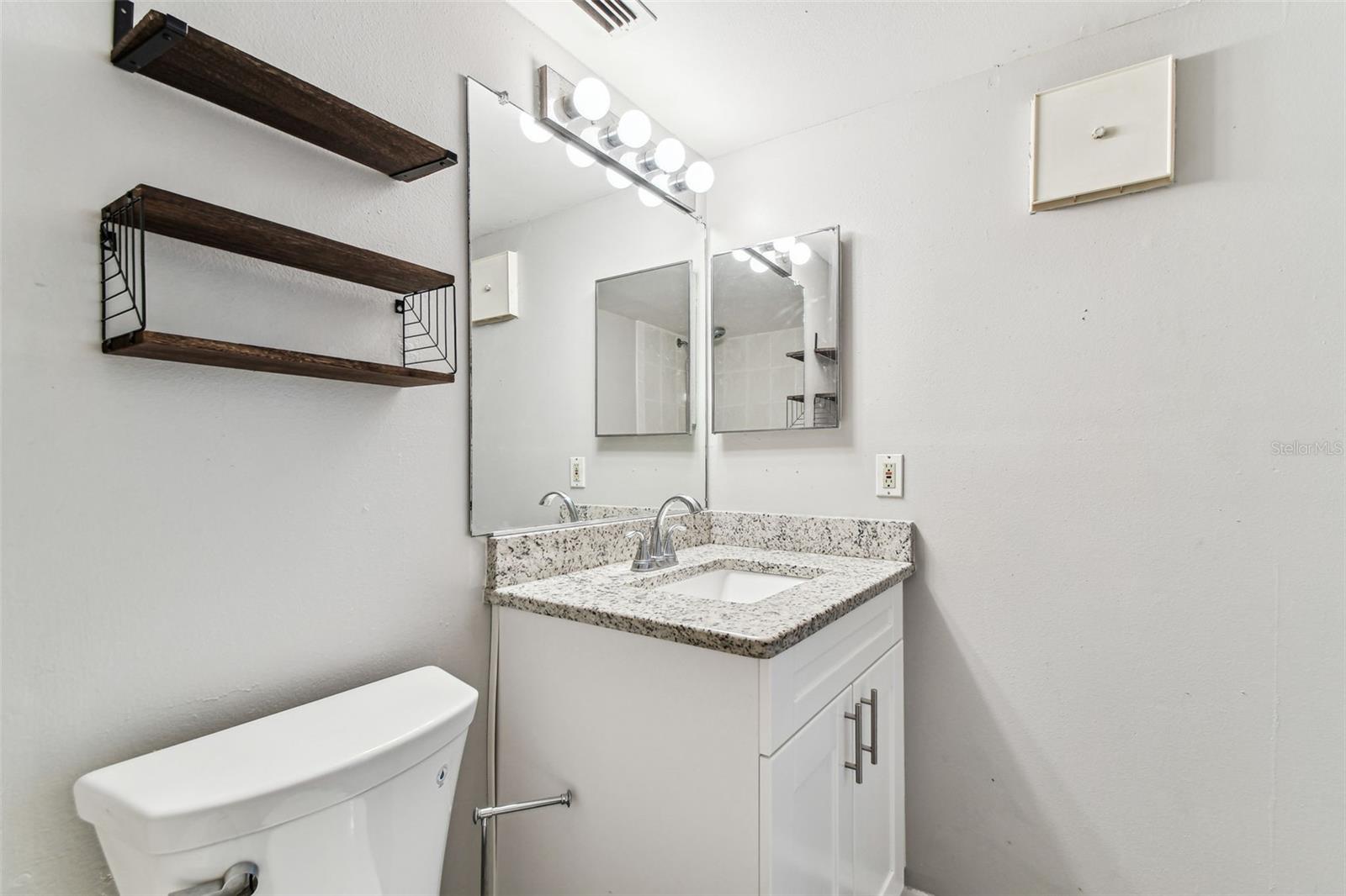 39650 US HIGHWAY 19 N #143, TARPON SPRINGS, FL, 34689