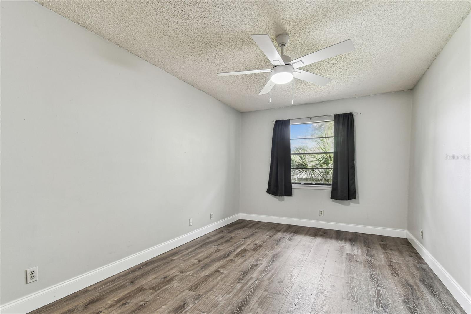 39650 US HIGHWAY 19 N #143, TARPON SPRINGS, FL, 34689