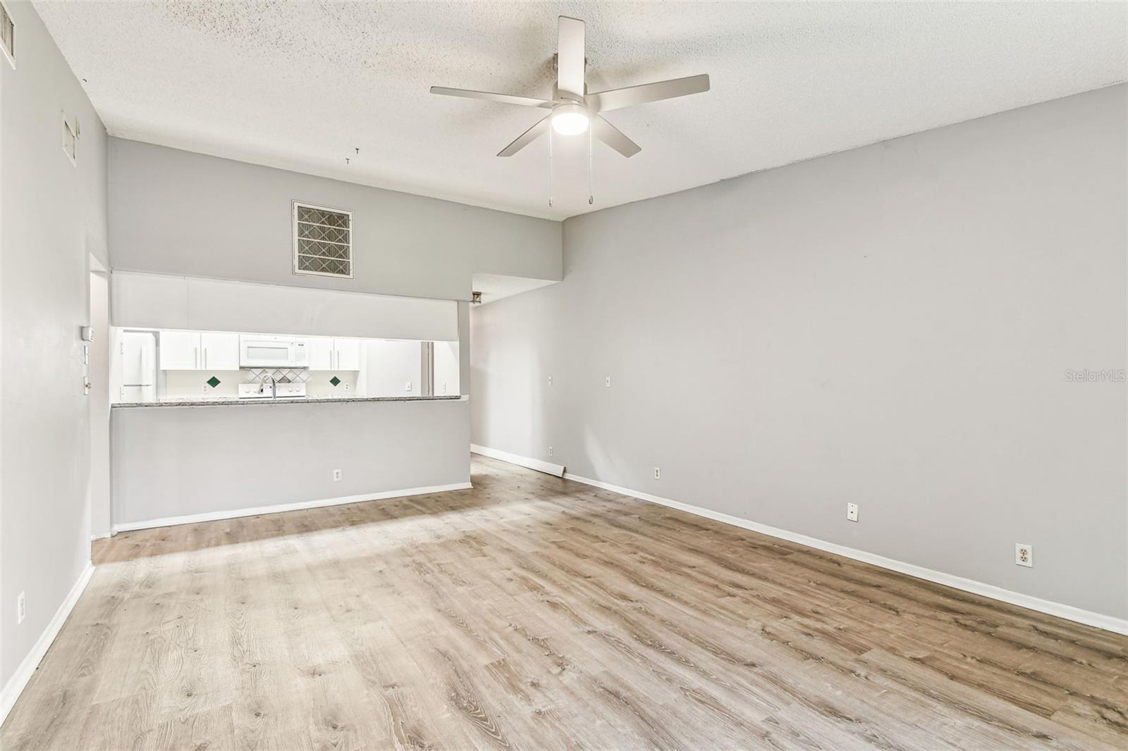 39650 US HIGHWAY 19 N #143, TARPON SPRINGS, FL, 34689