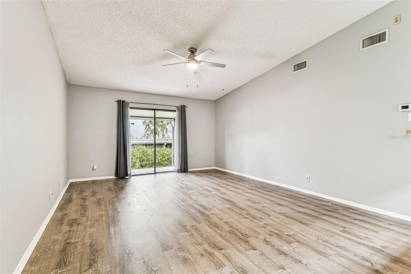 39650 US HIGHWAY 19 N #143, TARPON SPRINGS, FL, 34689