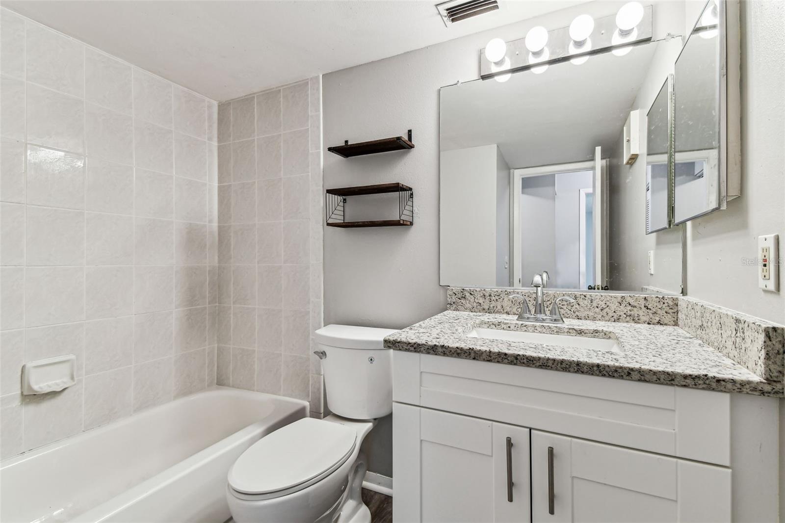 39650 US HIGHWAY 19 N #143, TARPON SPRINGS, FL, 34689