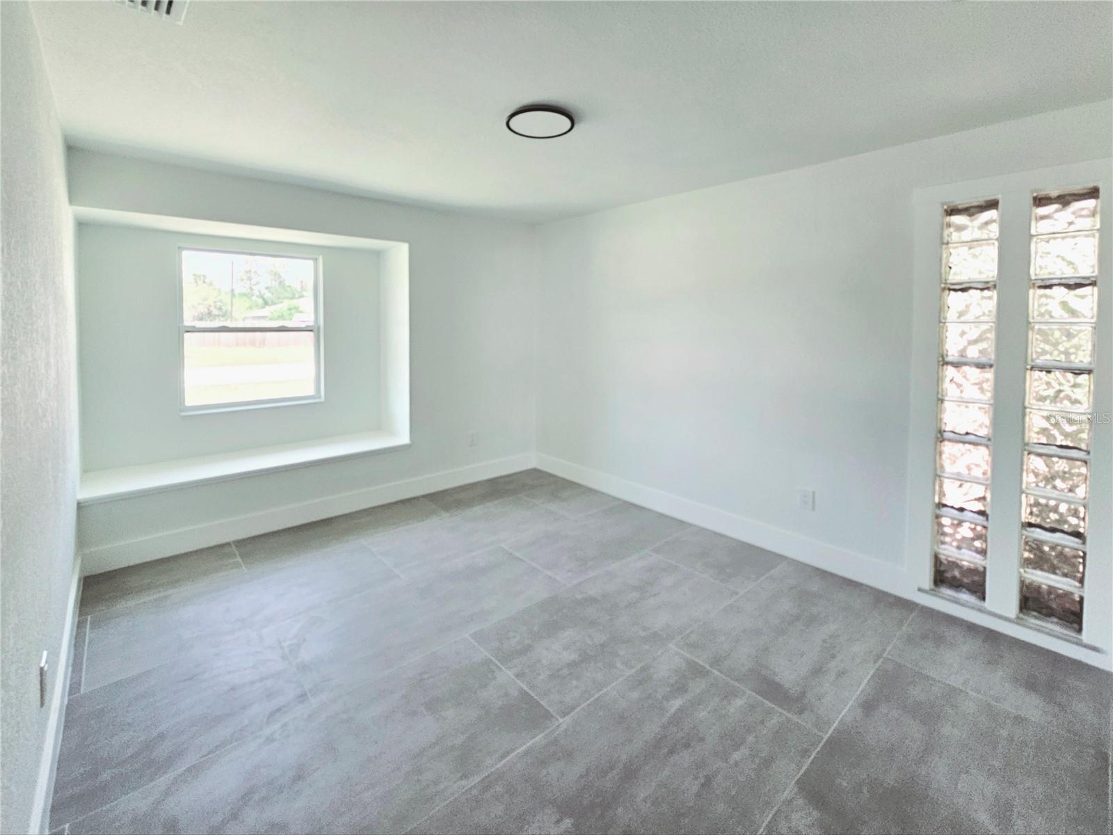 20295 LORENZO AVE, PORT CHARLOTTE, FL, 33952