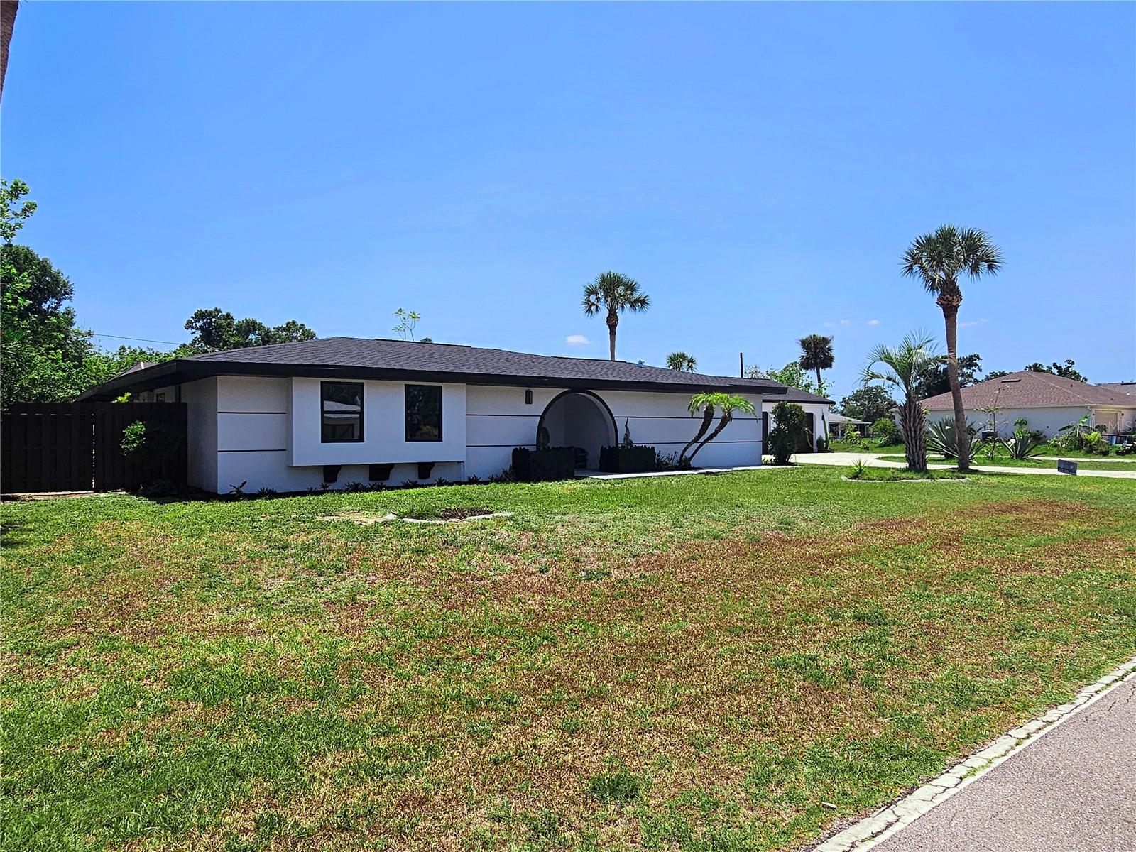 20295 LORENZO AVE, PORT CHARLOTTE, FL, 33952