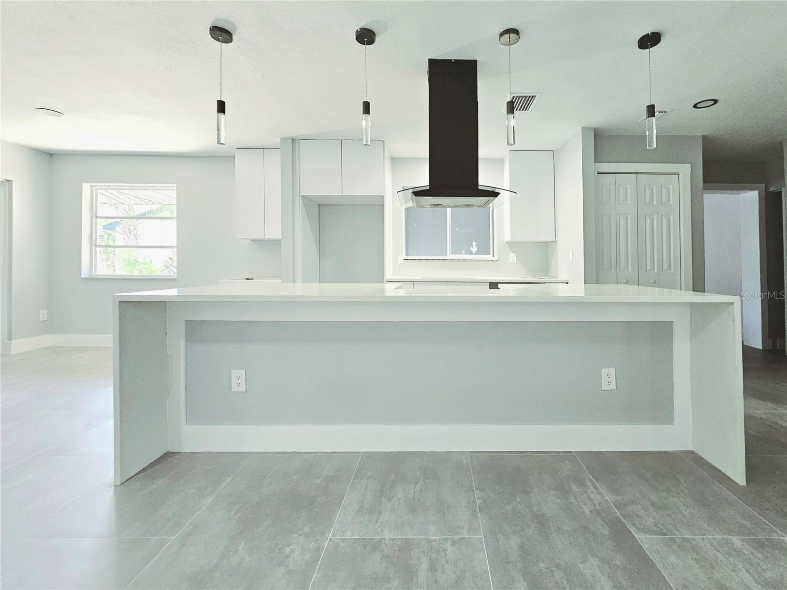 20295 LORENZO AVE, PORT CHARLOTTE, FL, 33952