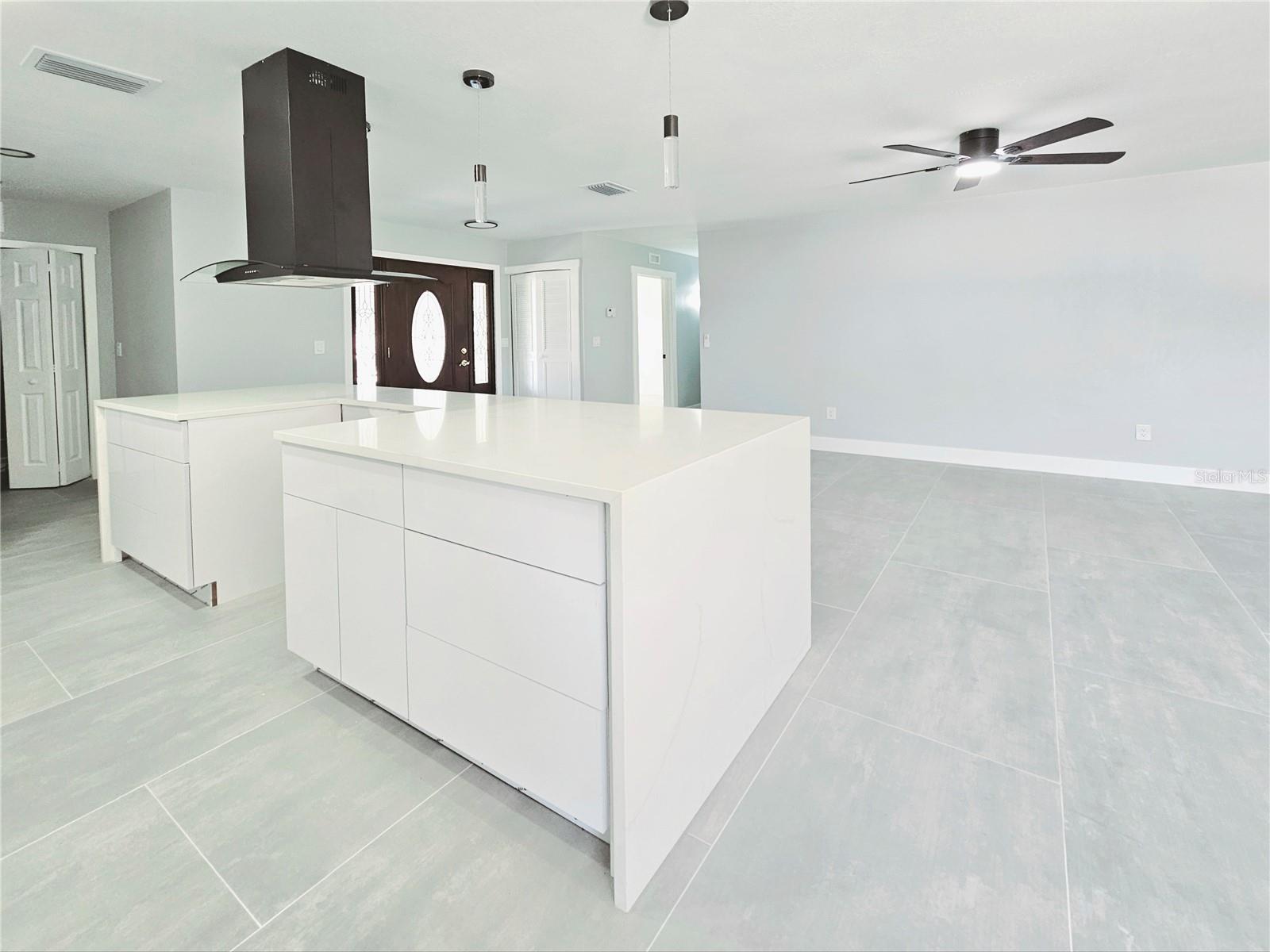 20295 LORENZO AVE, PORT CHARLOTTE, FL, 33952