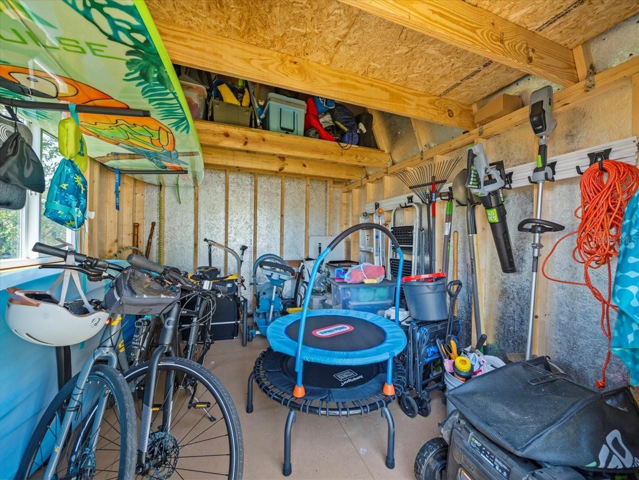 4005 W COACHMAN AVE, TAMPA, FL, 33611