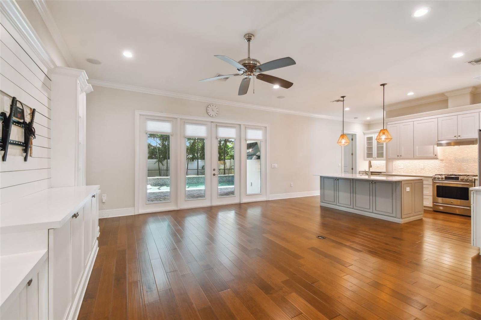 3109 W GRANADA ST, TAMPA, FL, 33629