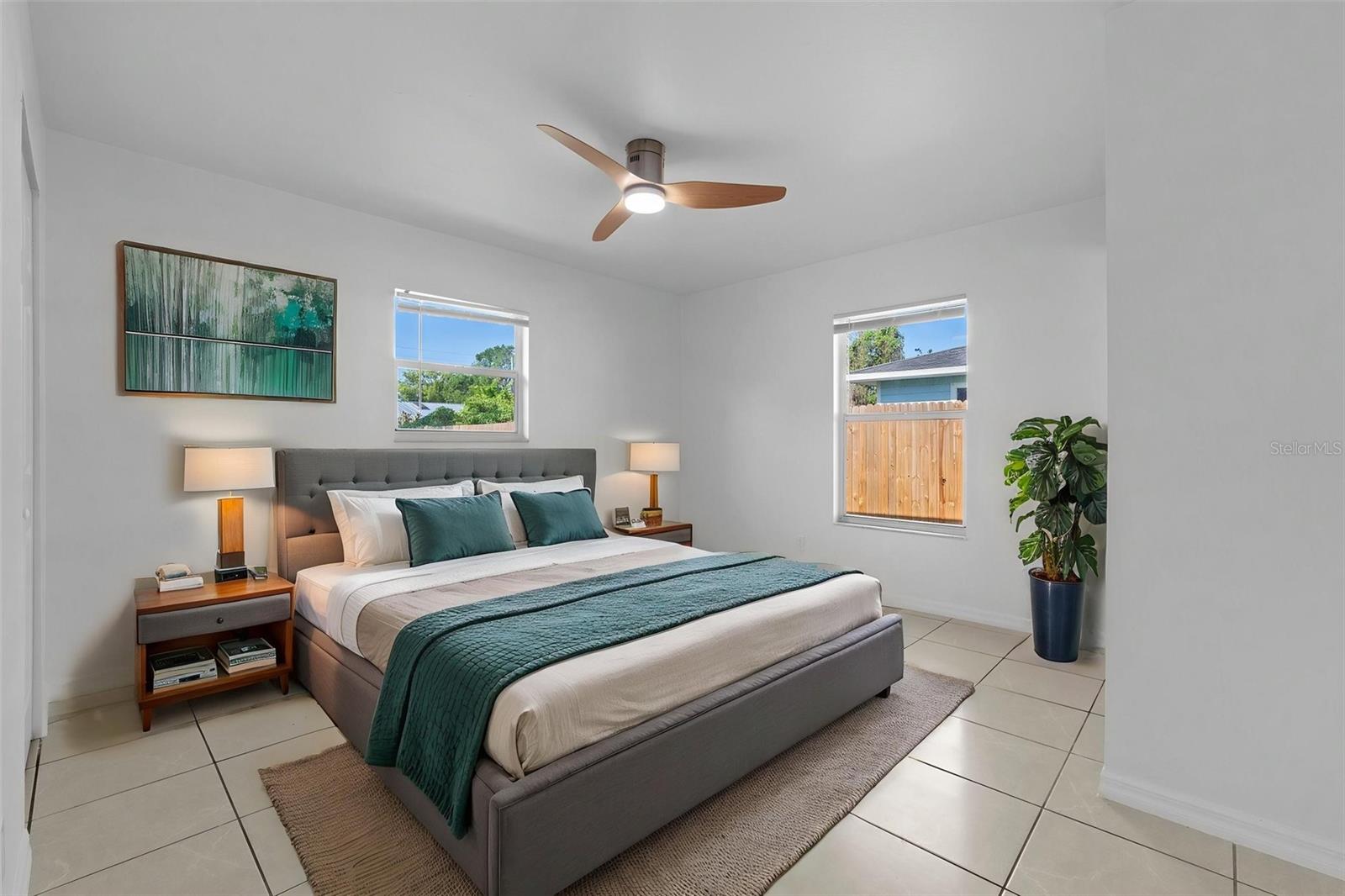 215 BRADBURY AVE, OAK HILL, FL, 32759