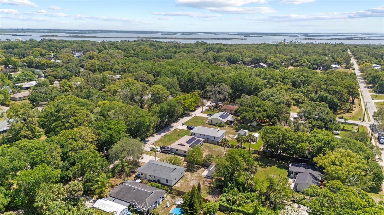 215 BRADBURY AVE, OAK HILL, FL, 32759