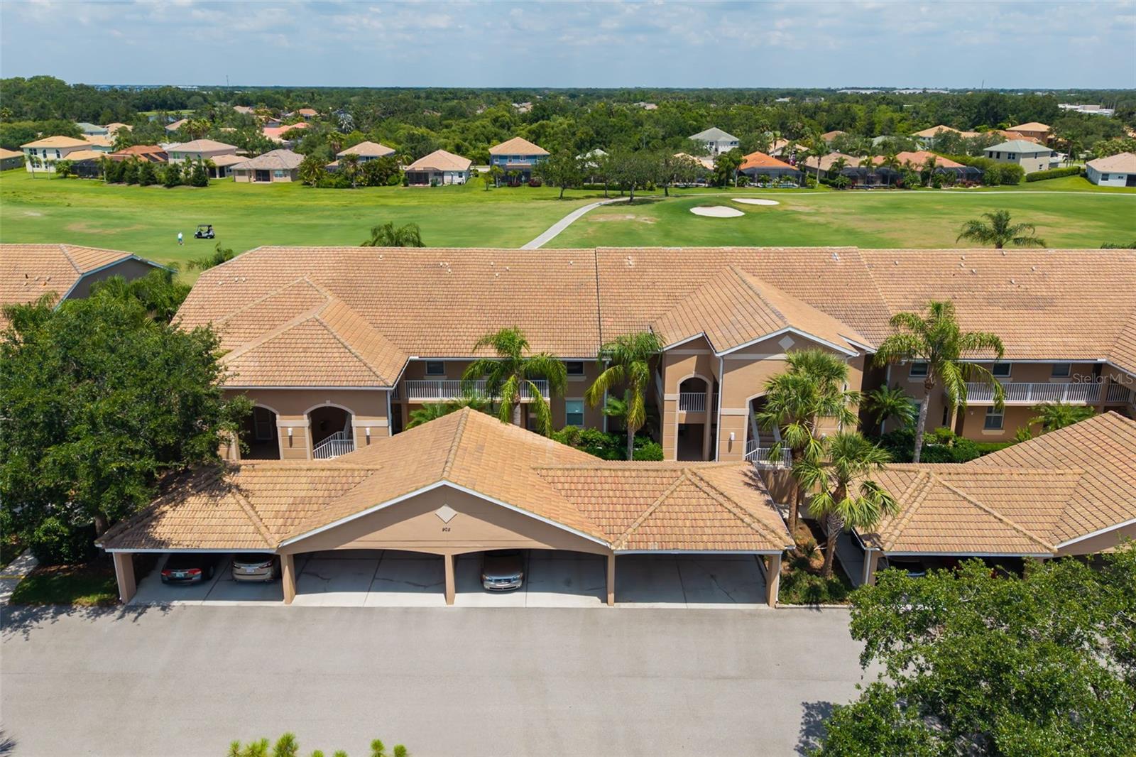 905 FAIRWAYCOVE LN #203, BRADENTON, FL, 34212