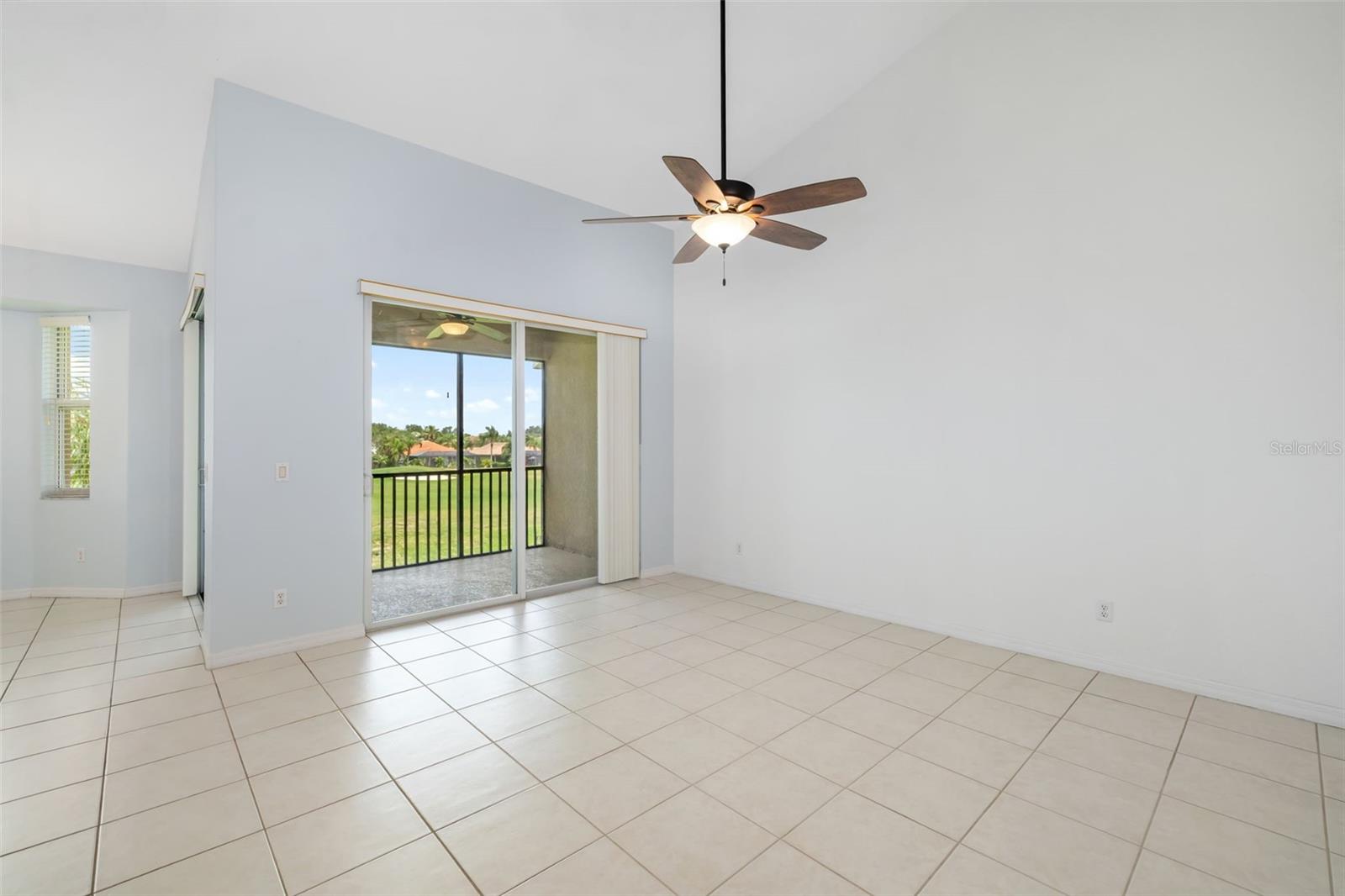 905 FAIRWAYCOVE LN #203, BRADENTON, FL, 34212