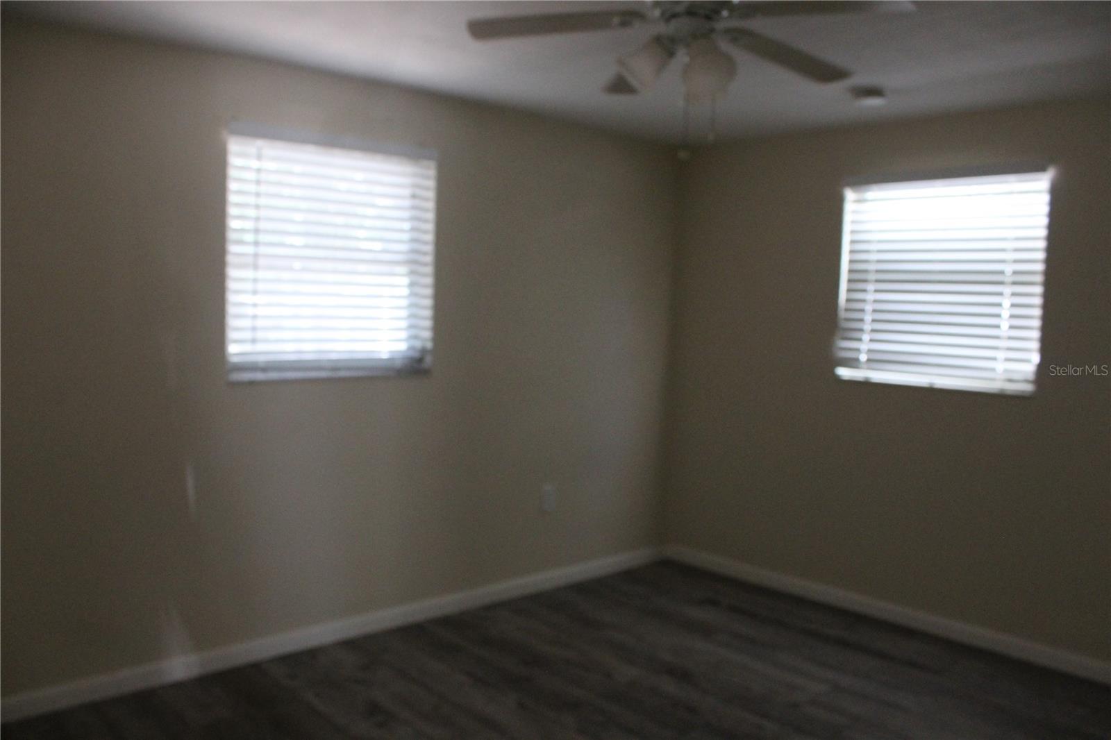 6017 CENTRAL AVE, NEW PORT RICHEY, FL, 34653