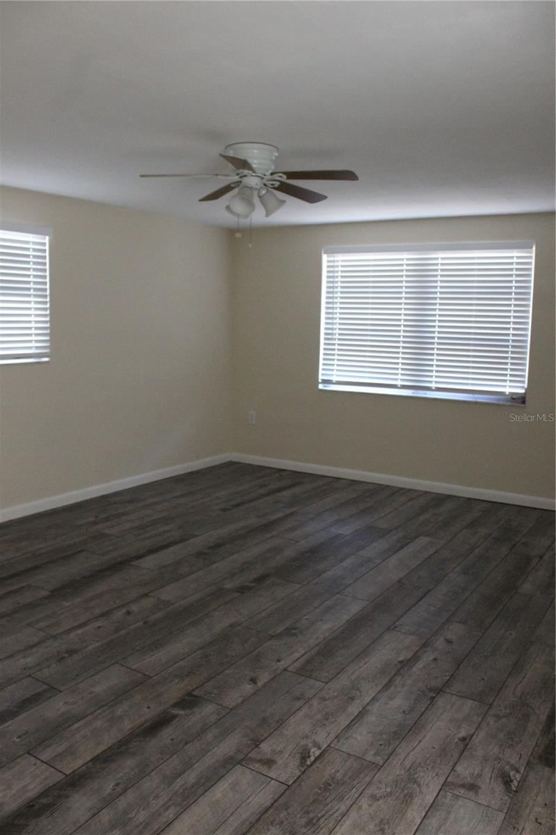 6017 CENTRAL AVE, NEW PORT RICHEY, FL, 34653