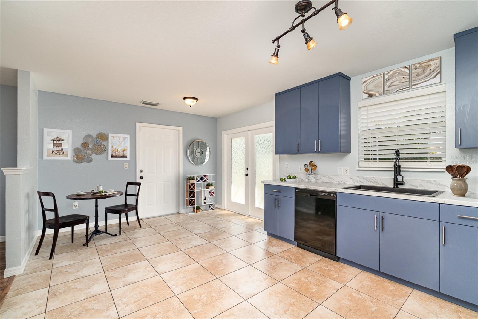 2420 LINTON LN, PORT CHARLOTTE, FL, 33952