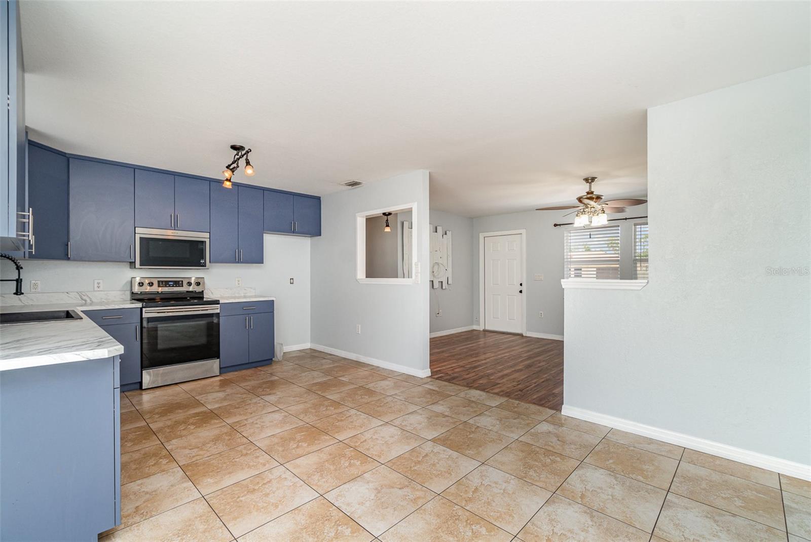 2420 LINTON LN, PORT CHARLOTTE, FL, 33952