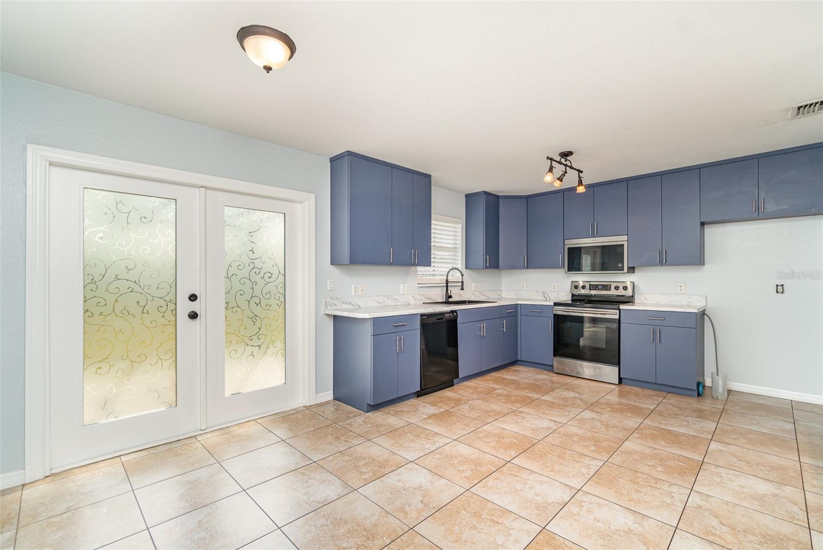 2420 LINTON LN, PORT CHARLOTTE, FL, 33952