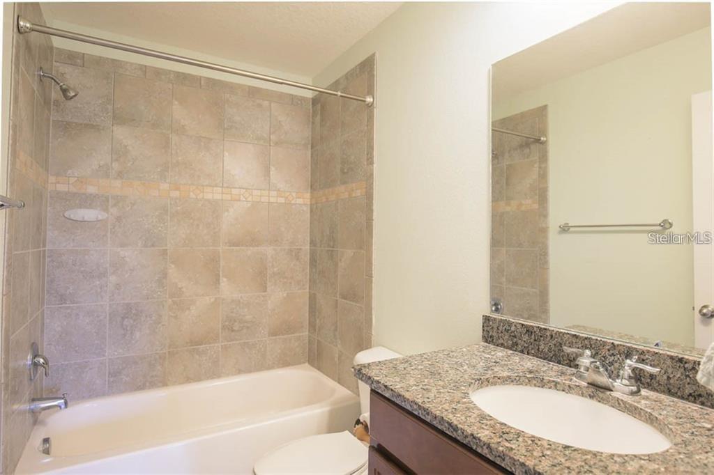 5208 BANNISTER PARK LN, LITHIA, FL, 33547