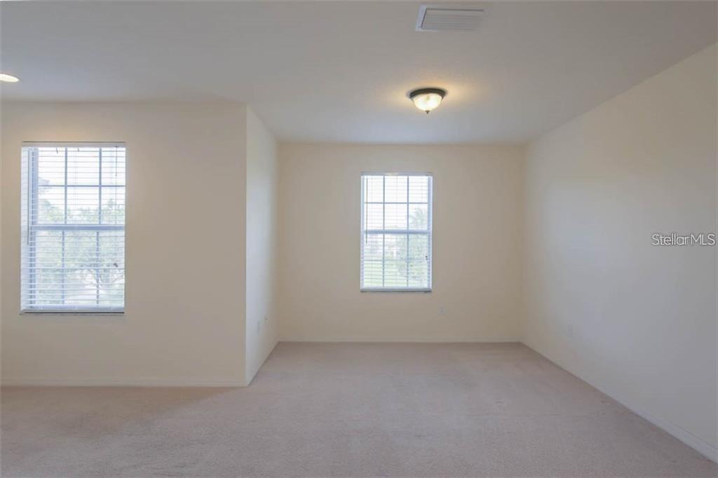 5208 BANNISTER PARK LN, LITHIA, FL, 33547