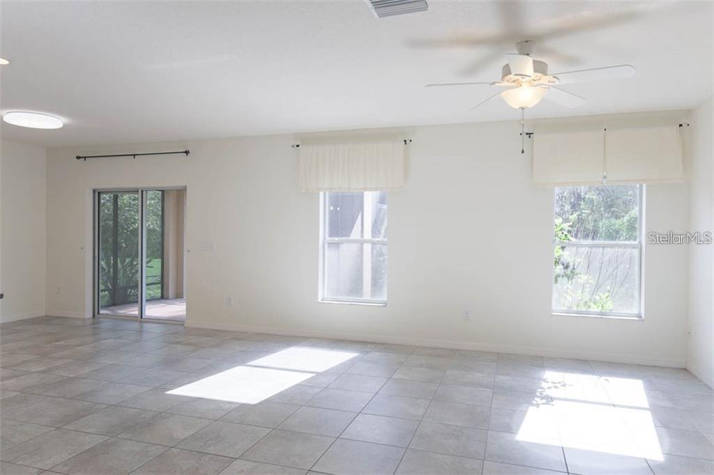 5208 BANNISTER PARK LN, LITHIA, FL, 33547