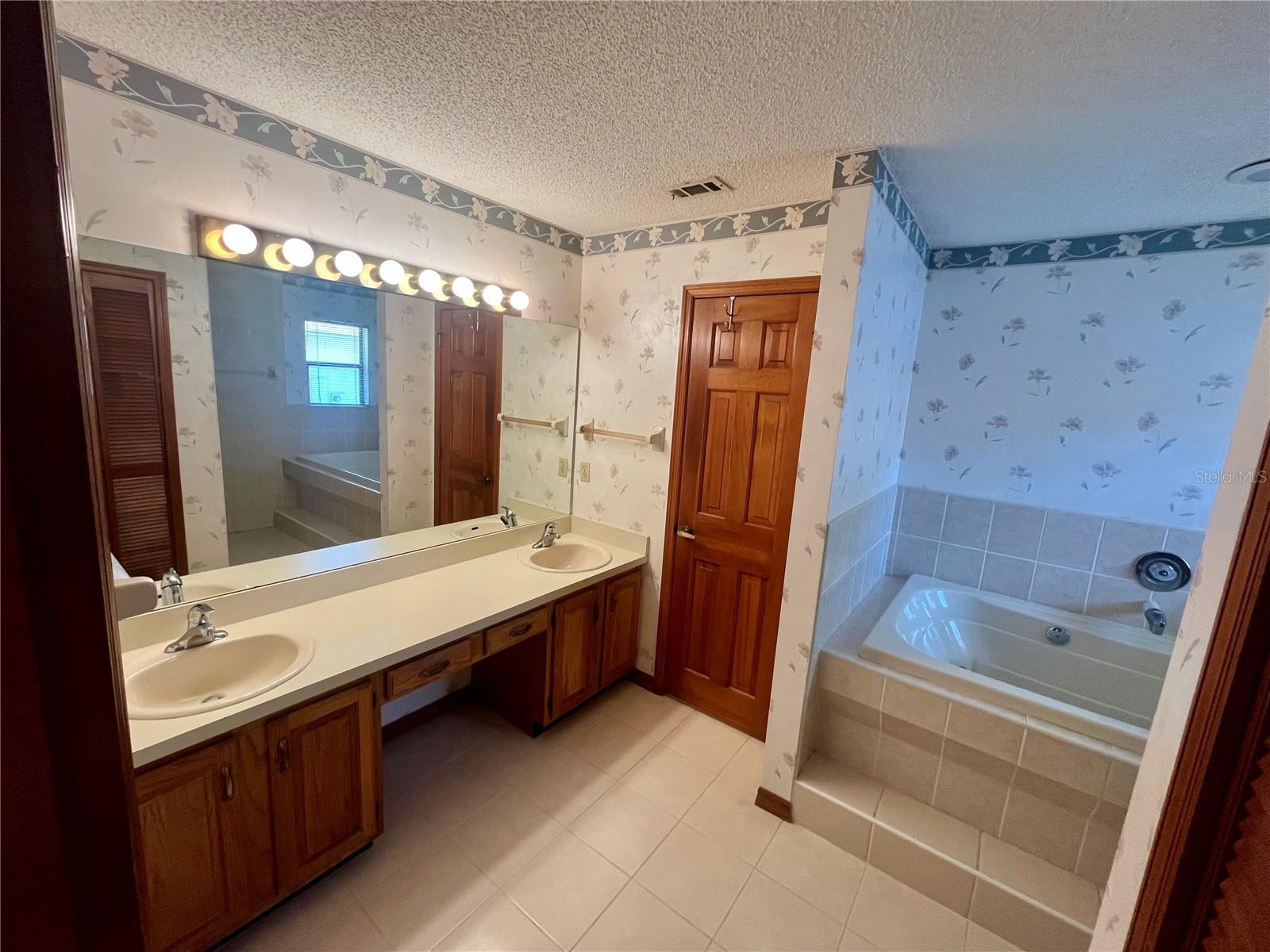 7511 MEGAN ELISSA LN, ORLANDO, FL, 32819