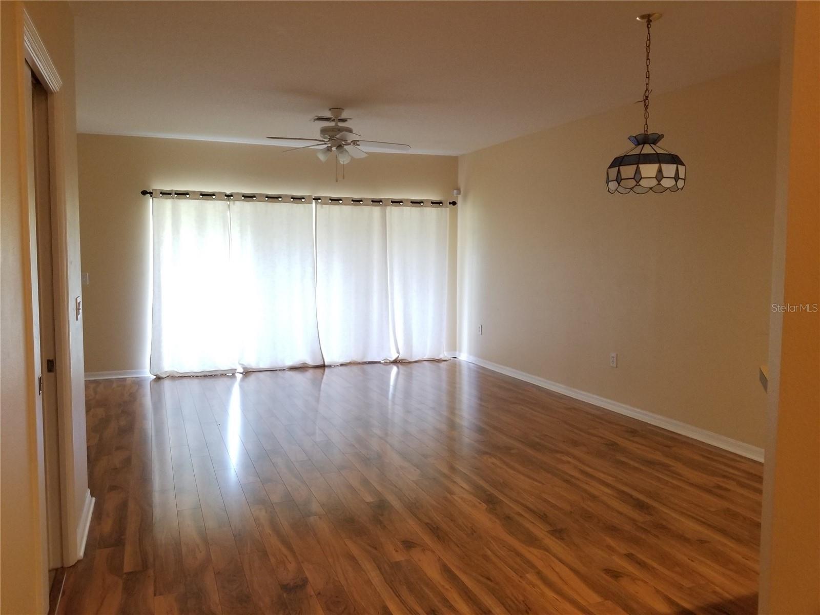 8575 TRAIL WIND DR, TAMPA, FL, 33647