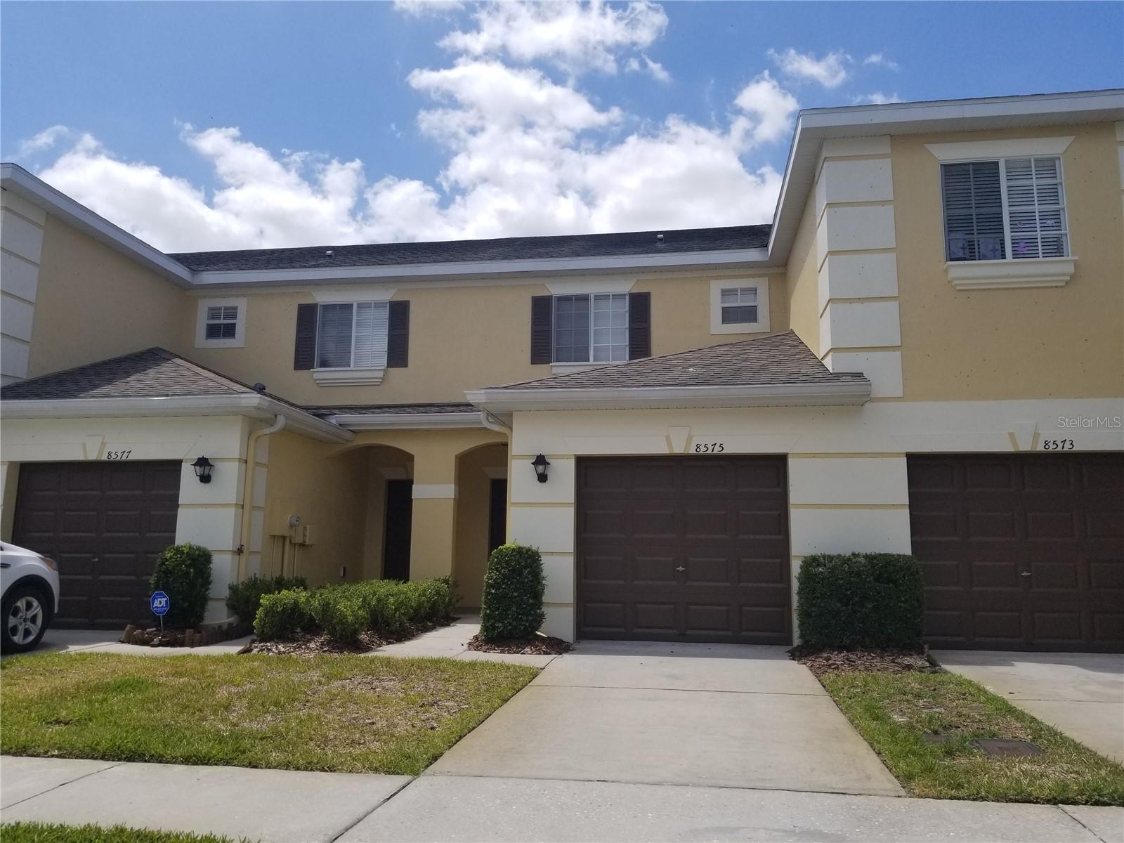 8575 TRAIL WIND DR, TAMPA, FL, 33647