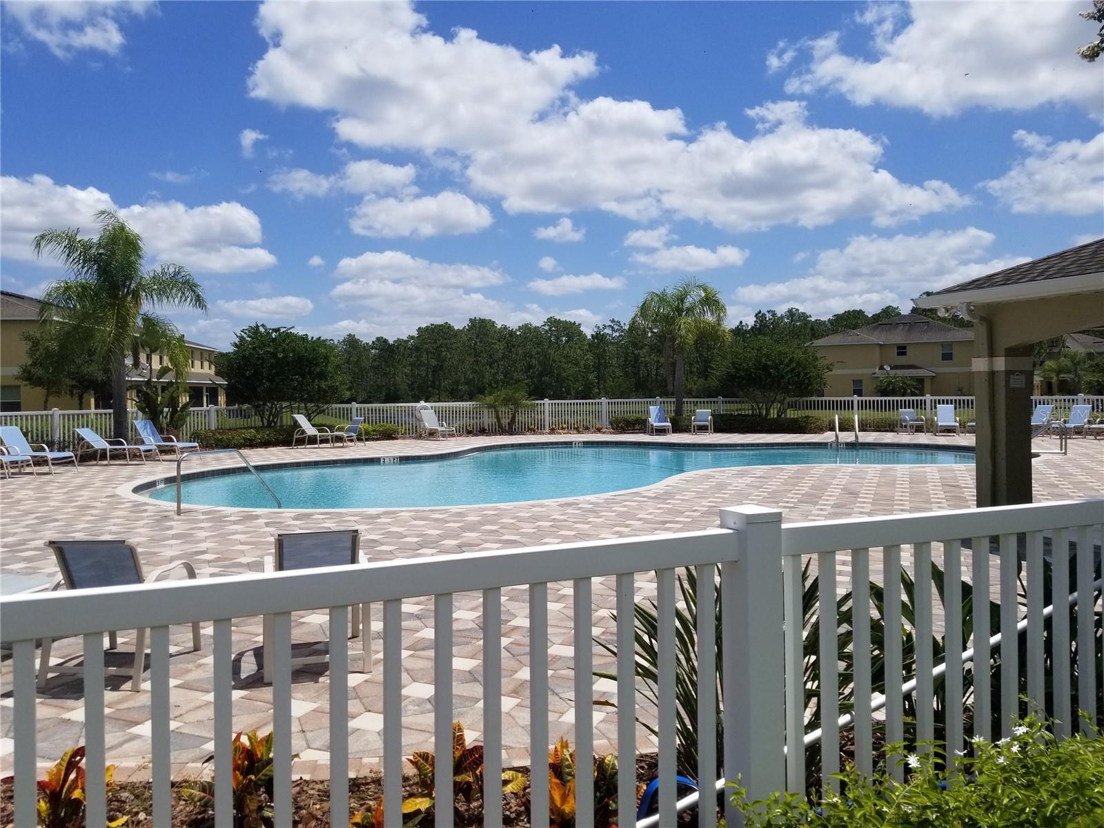 8575 TRAIL WIND DR, TAMPA, FL, 33647