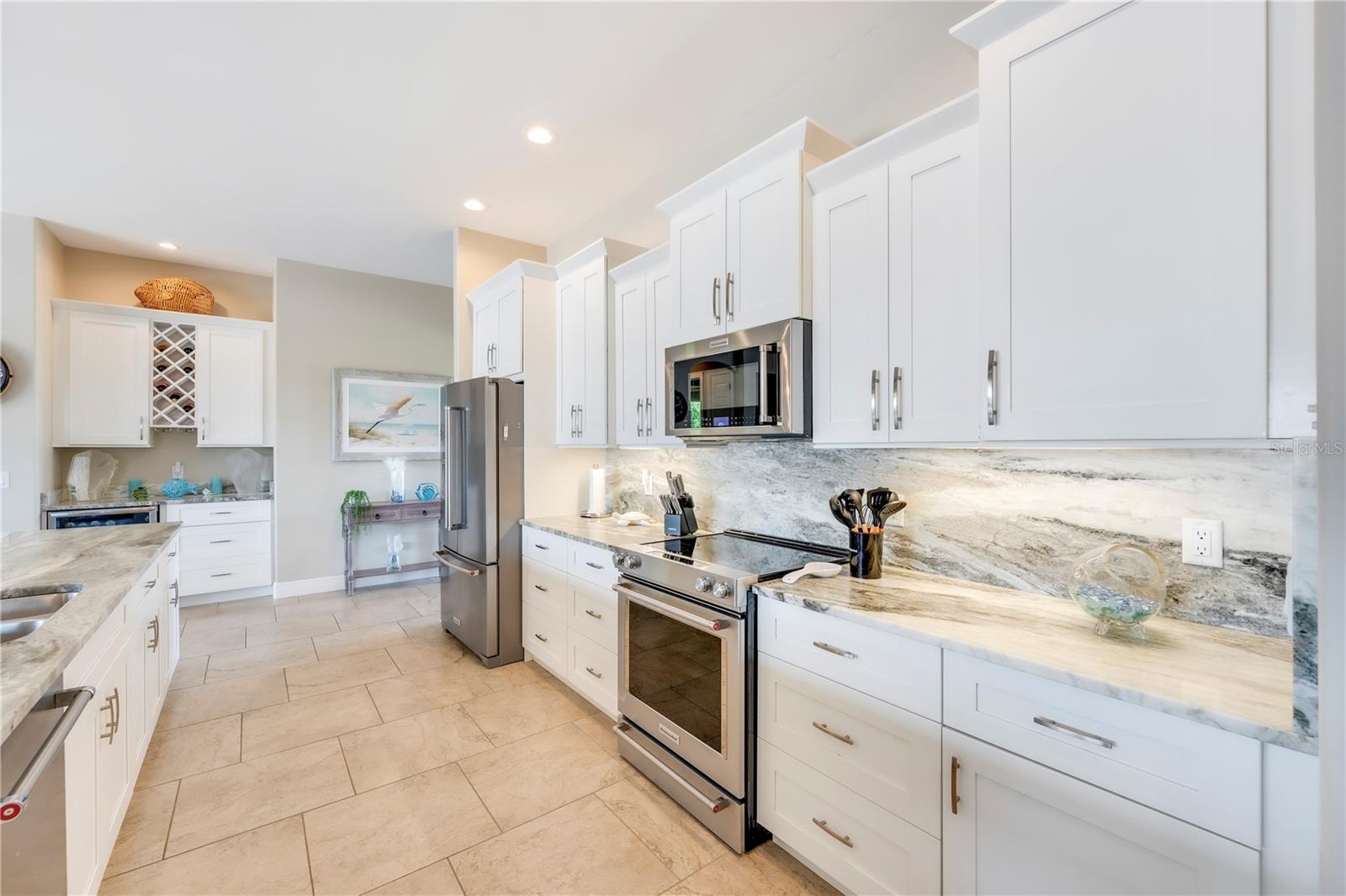 2341 NW 36TH PL, CAPE CORAL, FL, 33993