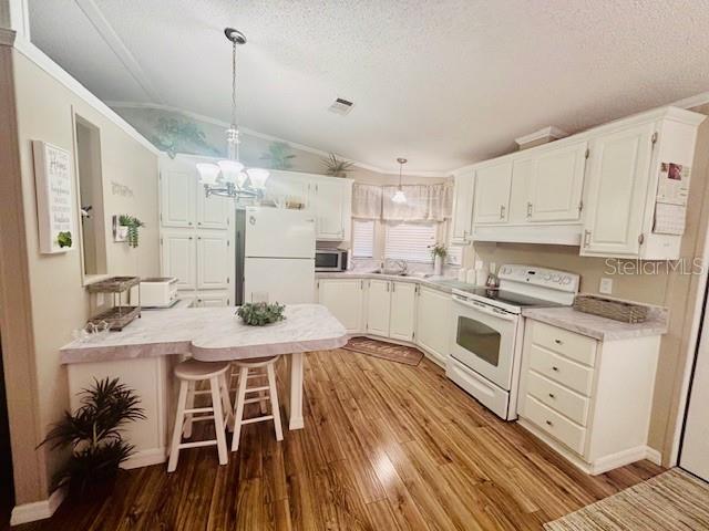 7010 PINE NEEDLE LN, BROOKSVILLE, FL, 34601