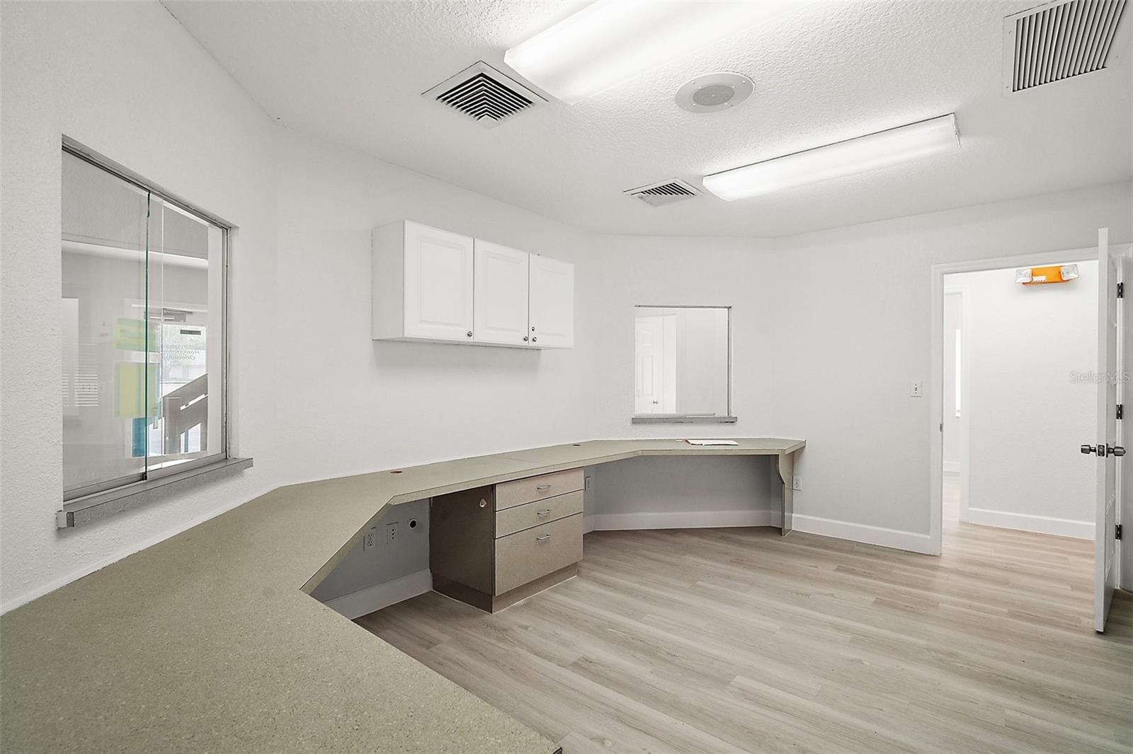 9846 US HIGHWAY 441, LEESBURG, FL, 34788