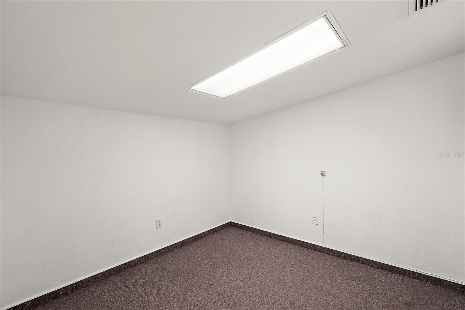 9846 US HIGHWAY 441, LEESBURG, FL, 34788