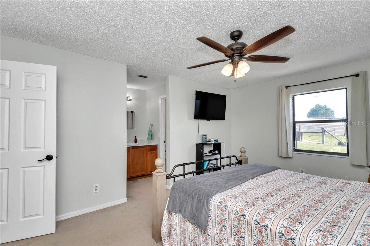 16386 SE 156TH PLACE RD, WEIRSDALE, FL, 32195