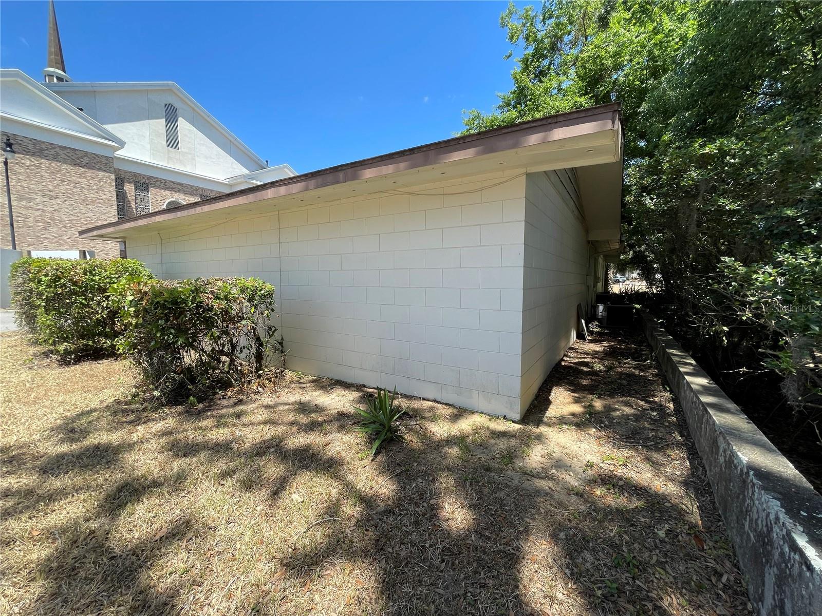 909 W MAGNOLIA ST, LEESBURG, FL, 34748