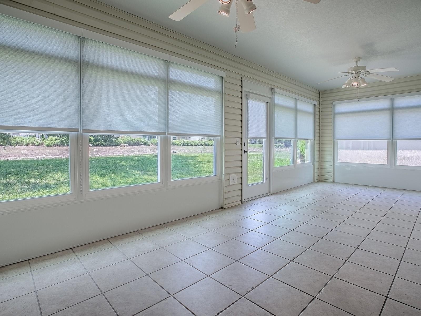 1016 EAGLES LNDG, LEESBURG, FL, 34748