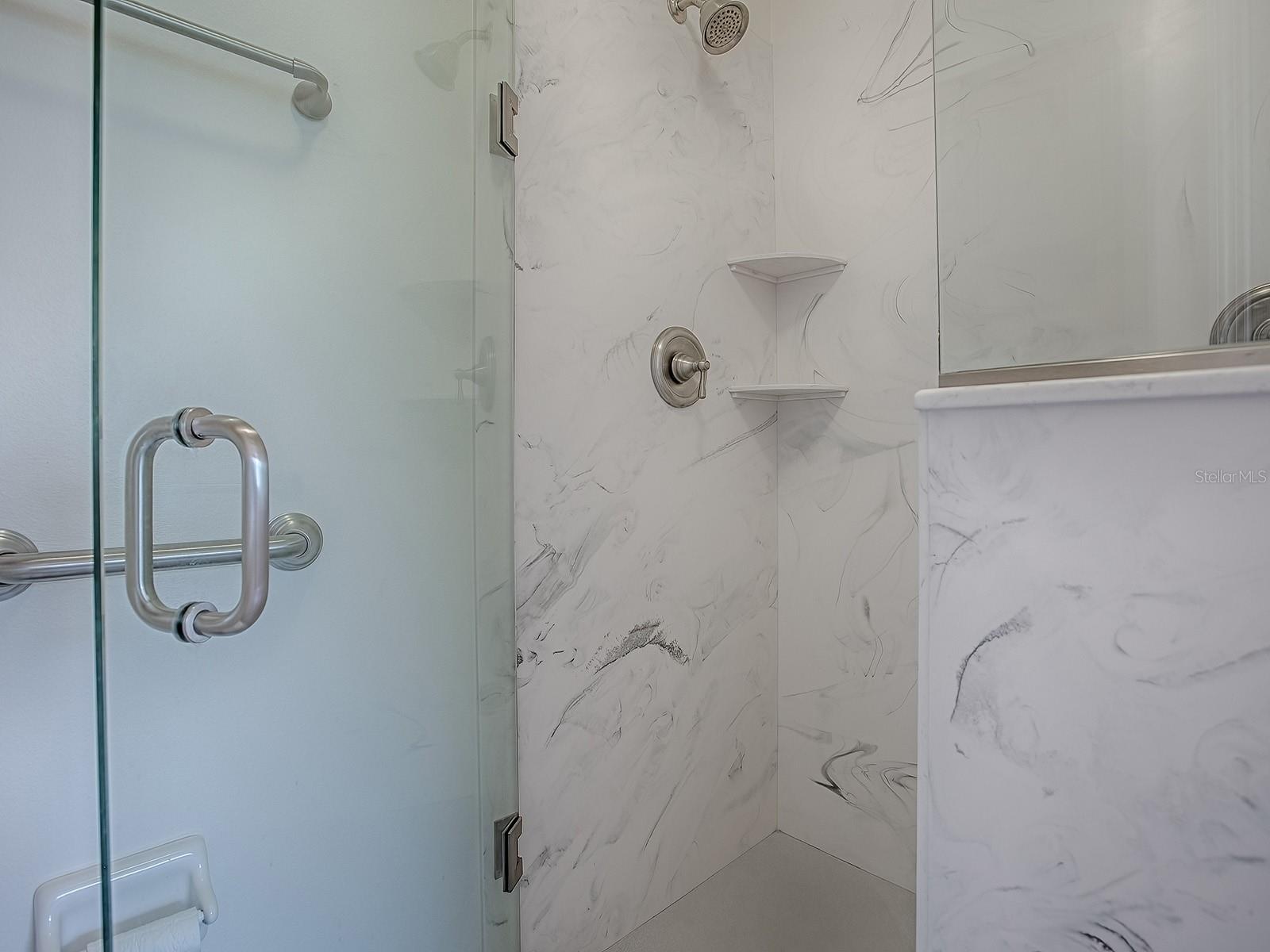 1016 EAGLES LNDG, LEESBURG, FL, 34748