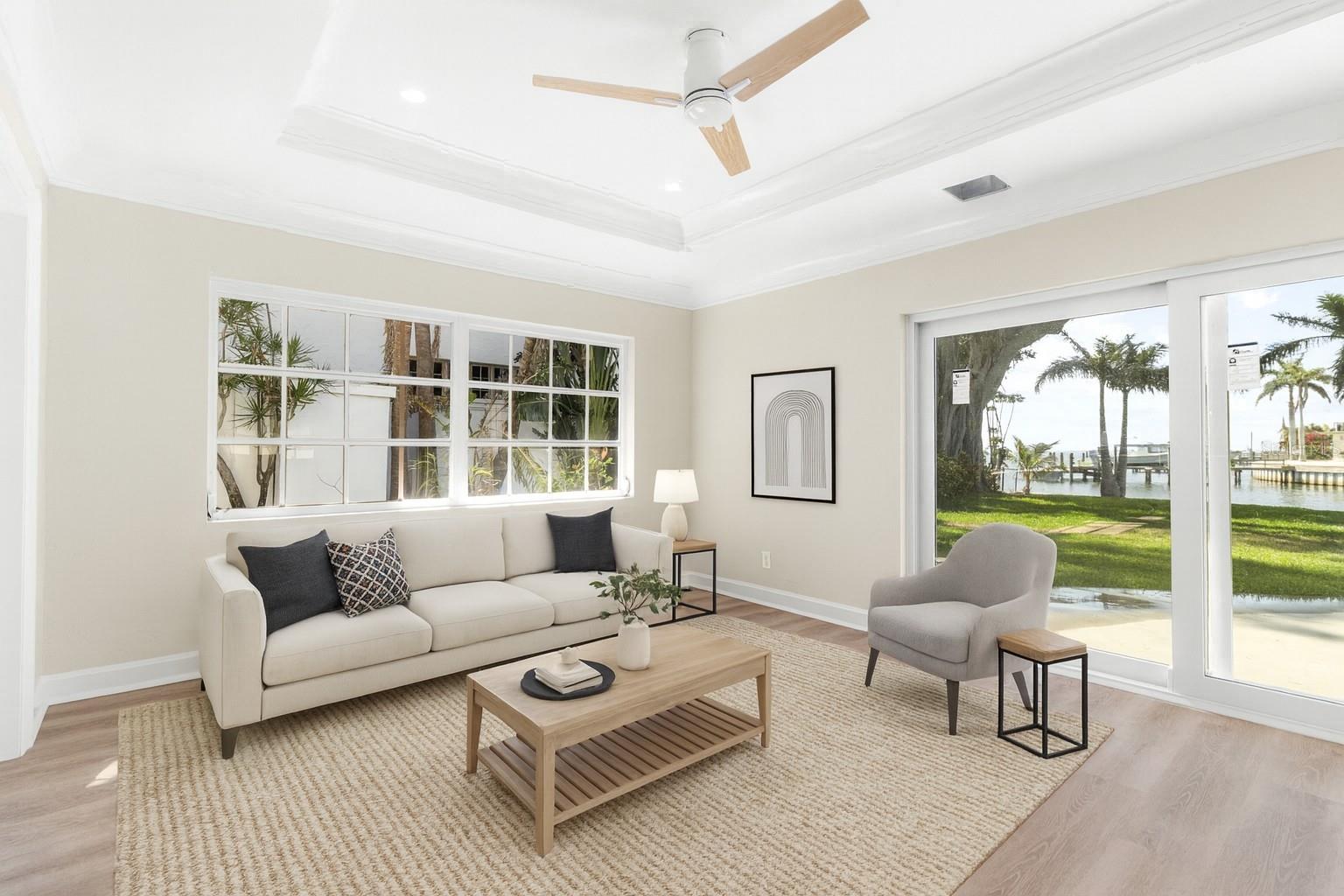 11 BRIGHTWATERS CIR NE, ST PETERSBURG, FL, 33704