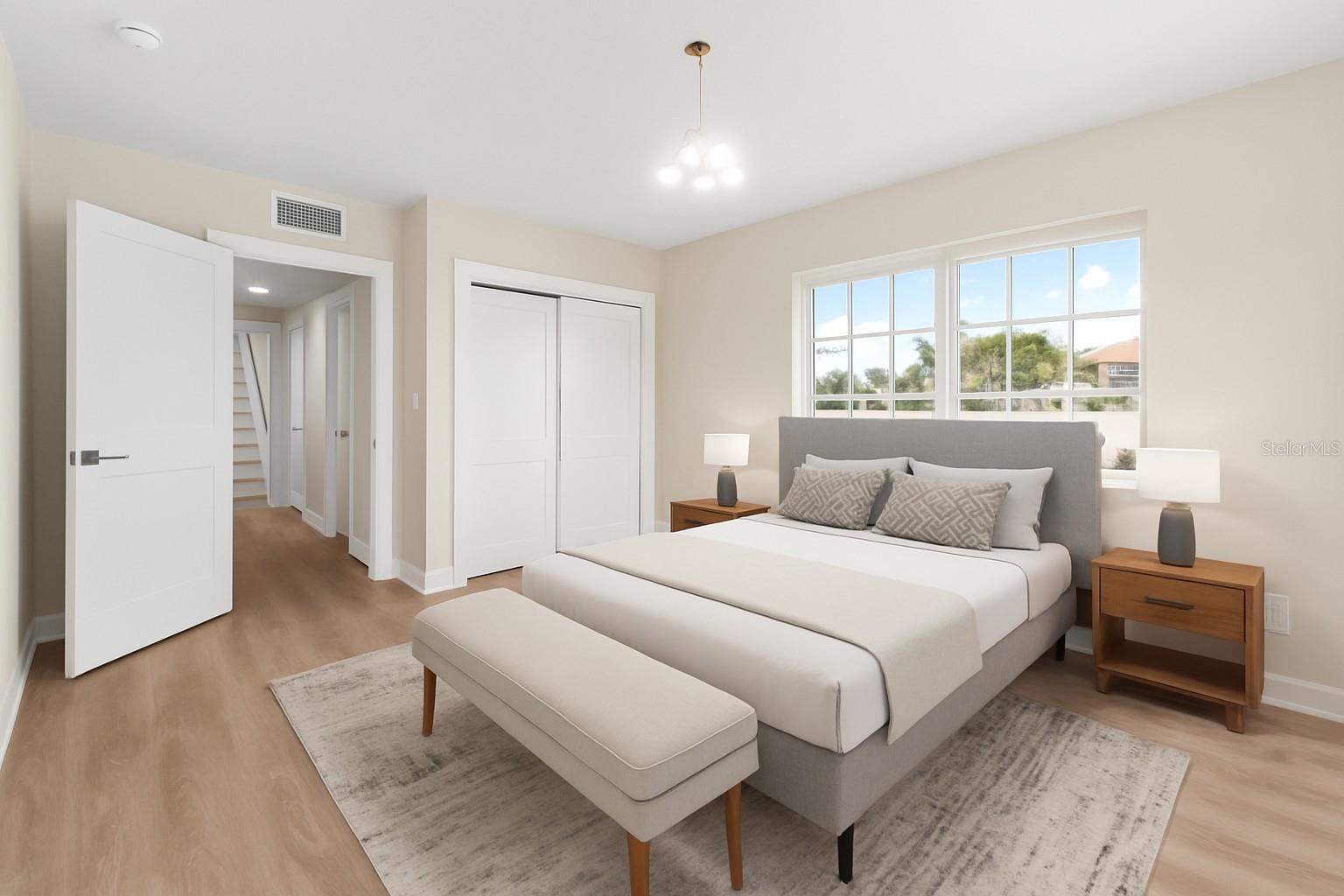 11 BRIGHTWATERS CIR NE, ST PETERSBURG, FL, 33704