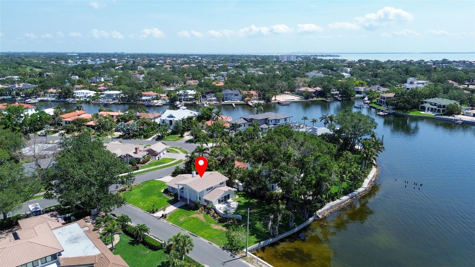 11 BRIGHTWATERS CIR NE, ST PETERSBURG, FL, 33704