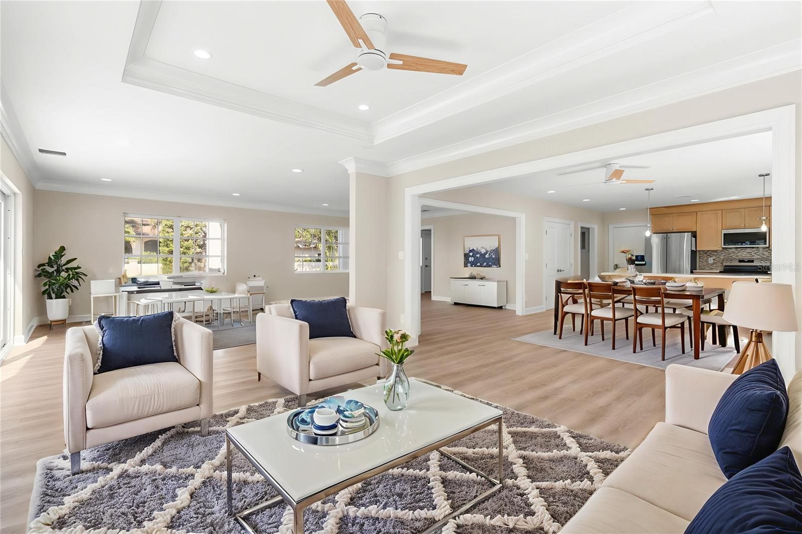 11 BRIGHTWATERS CIR NE, ST PETERSBURG, FL, 33704