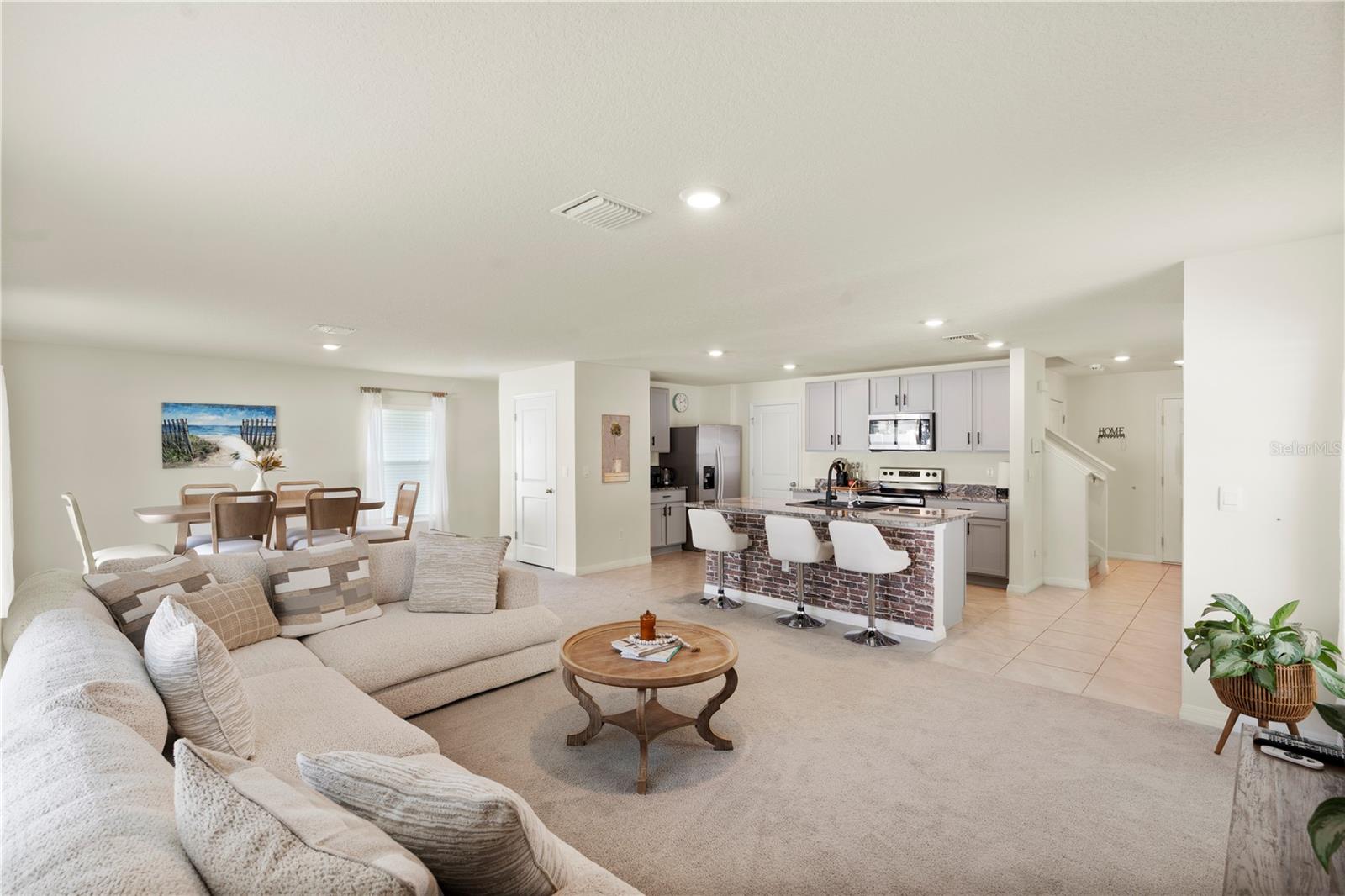 13727 WHISKEY DAISY DR, DADE CITY, FL, 33525