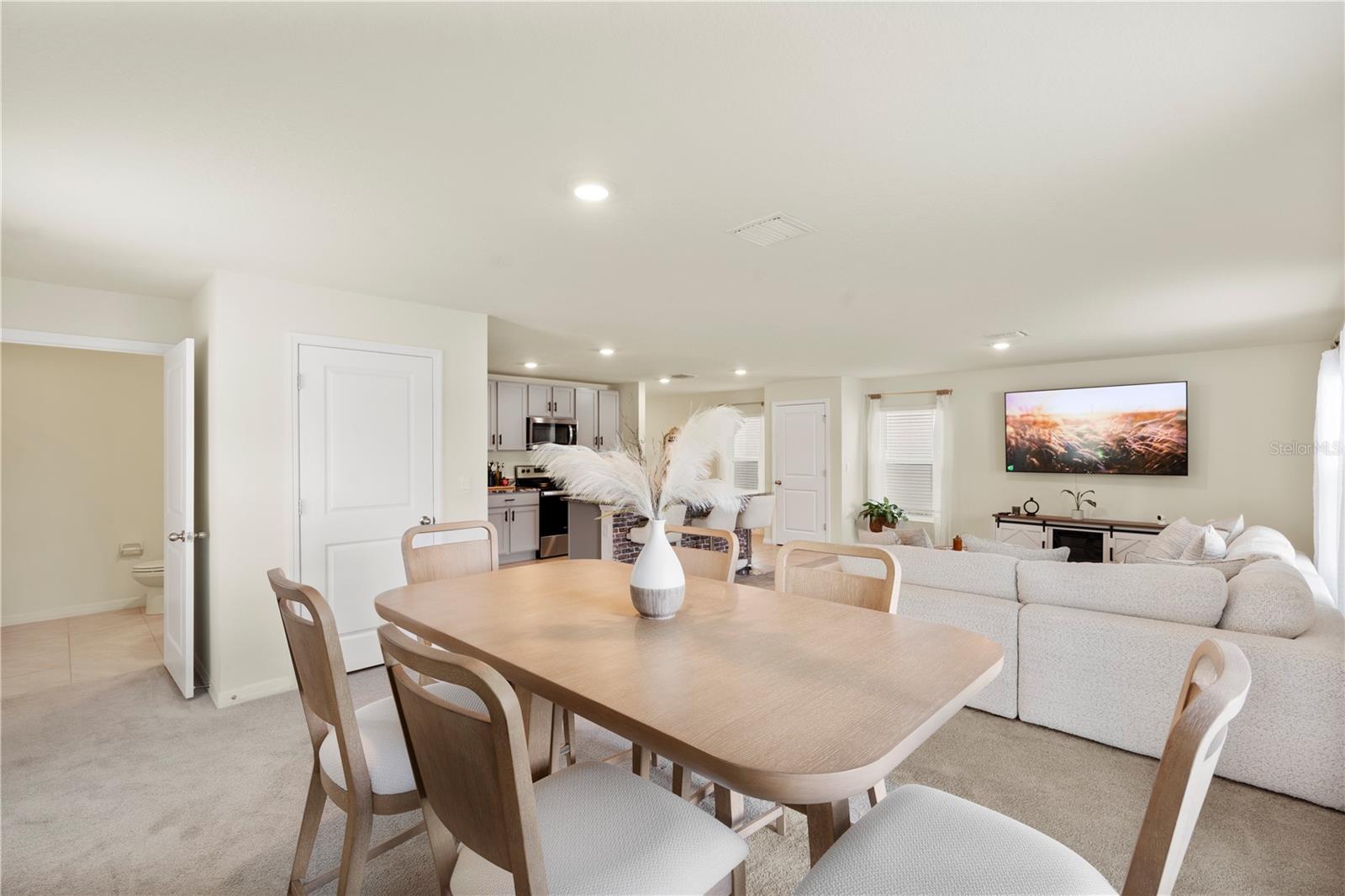 13727 WHISKEY DAISY DR, DADE CITY, FL, 33525