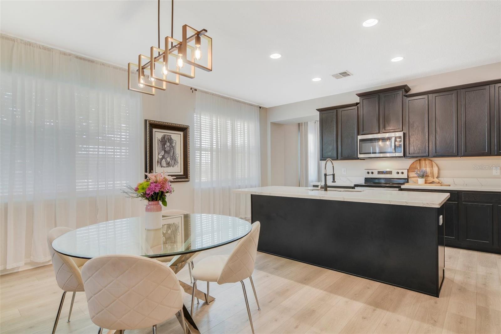 8042 GLENLLOYD AVE, WINTER GARDEN, FL, 34787