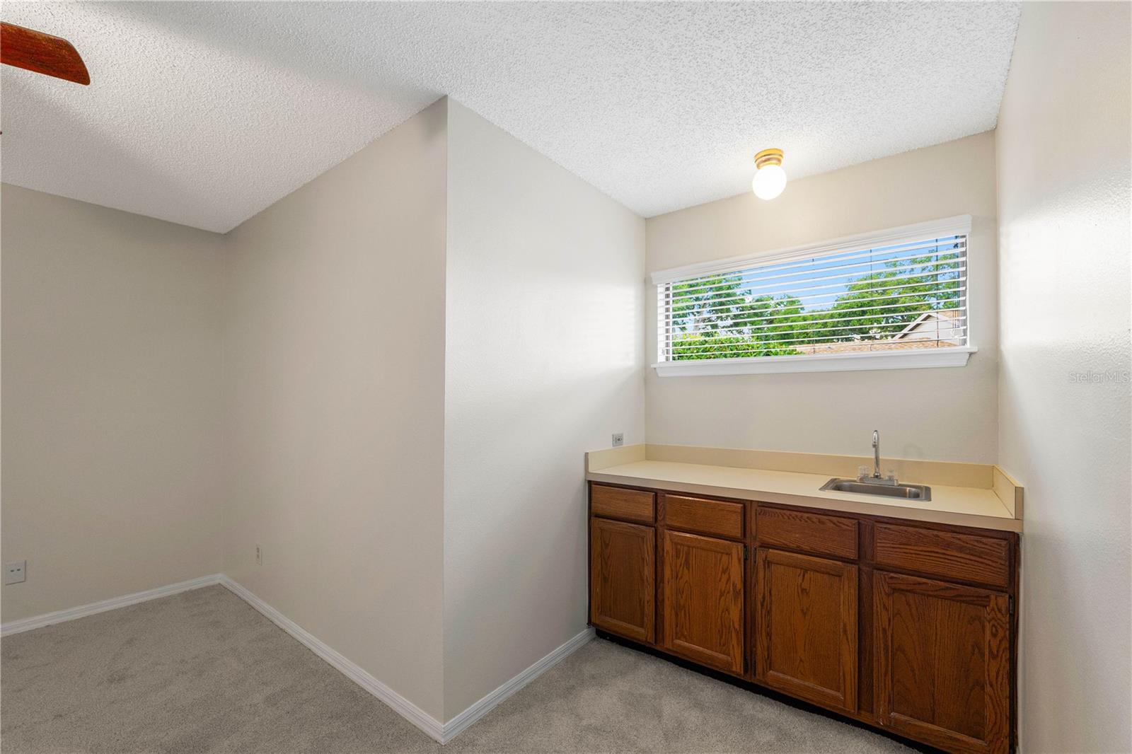 1869 SPRINGBUSH LN, CLEARWATER, FL, 33763