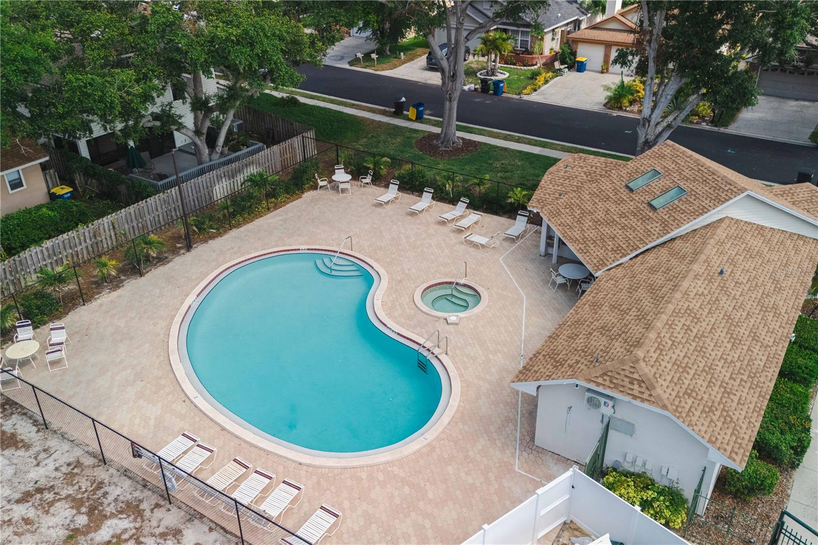 1869 SPRINGBUSH LN, CLEARWATER, FL, 33763