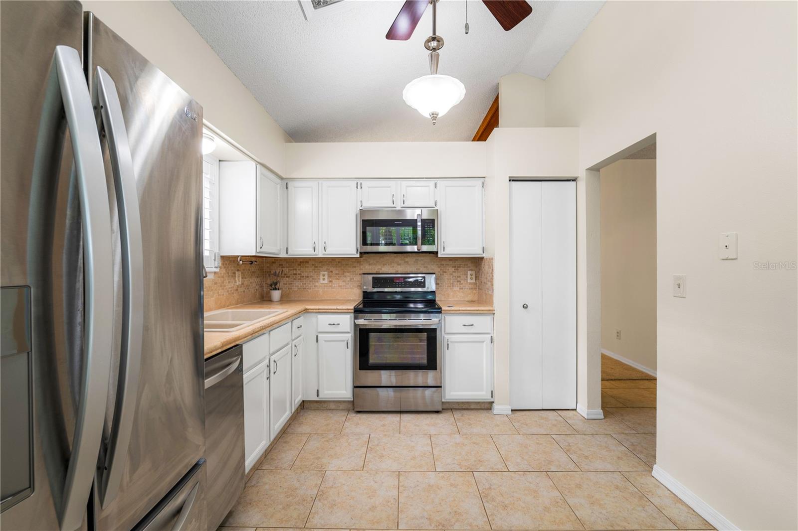 1869 SPRINGBUSH LN, CLEARWATER, FL, 33763