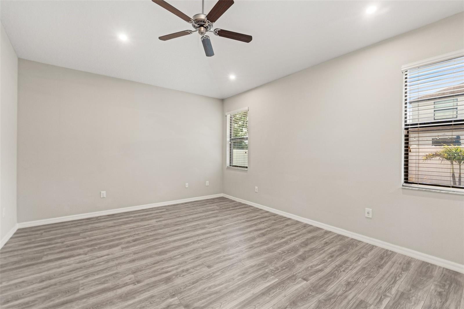 6670 PADEN WHEEL ST, ZEPHYRHILLS, FL, 33541