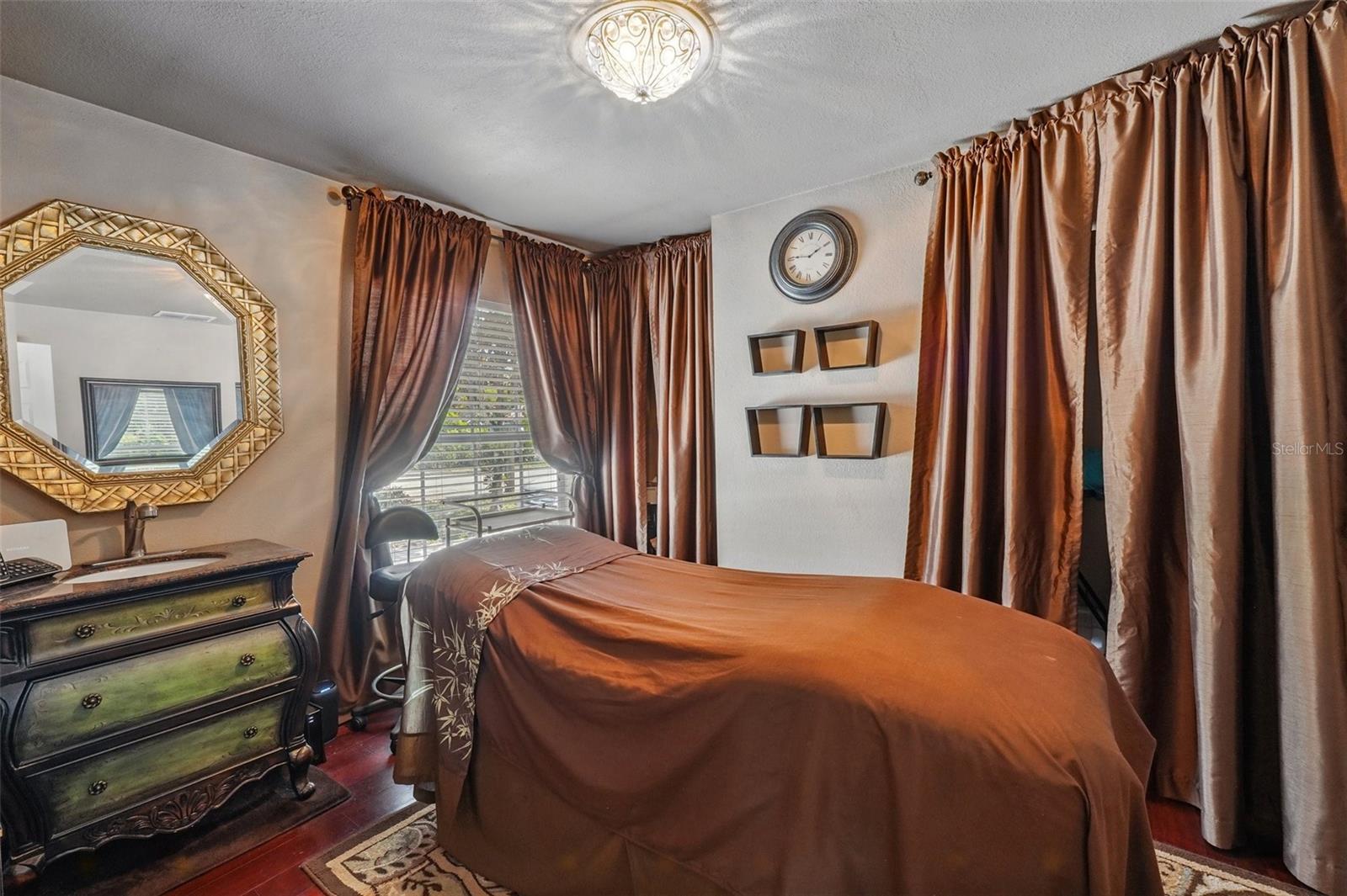 205 S HIGHLAND AVE, APOPKA, FL, 32703